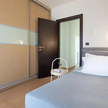 Seasilia Luxury Villa *
